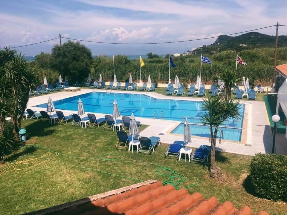 Monika Hotel Sidari Sidari  Luaran gambar